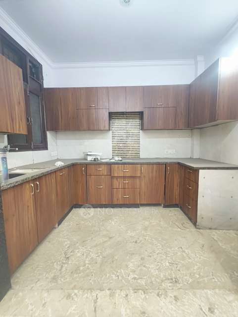 3 BHK Flat In Raja Garden, Delhi For Sale  In Raja Garden