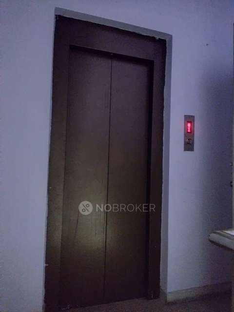 3 BHK Flat In Raja Garden, Delhi For Sale  In Raja Garden