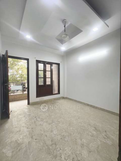 3 BHK Flat In Raja Garden, Delhi For Sale  In Raja Garden