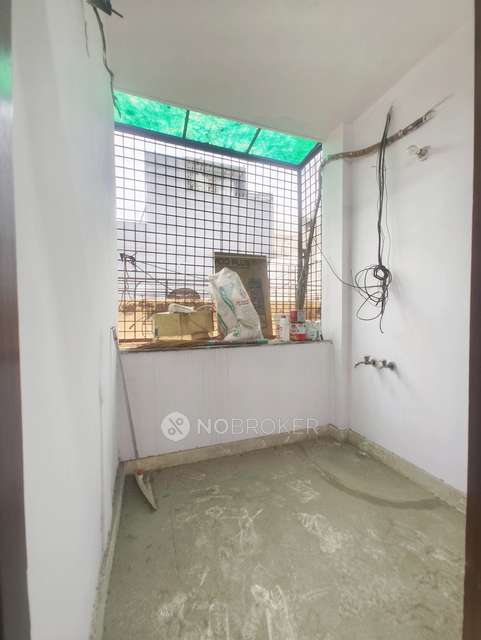 3 BHK Flat In Raja Garden, Delhi For Sale  In Raja Garden