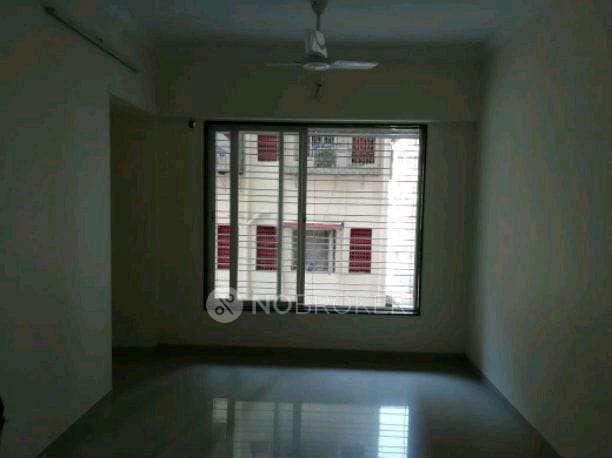 Single Room for Female In 2 BHK  In Unity Tower, Lower Parel In Lower Parel