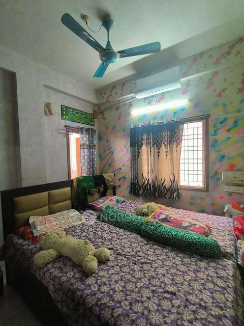 2 BHK Flat In Balaji Towers For Sale  In Miyapur