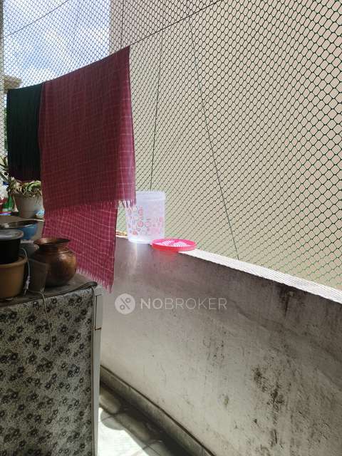 2 BHK Flat In Balaji Towers For Sale  In Miyapur