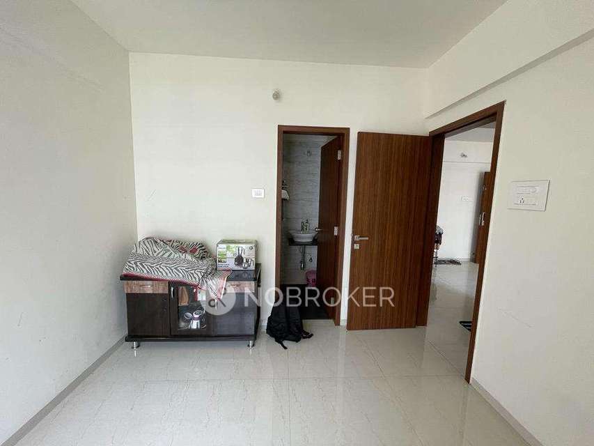 1 BHK Flat In Kohinoor Tinsel County For Sale  In Hinjewadi