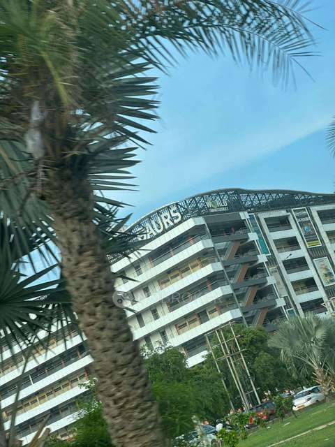 Shop in Salarpur, Noida for sale 