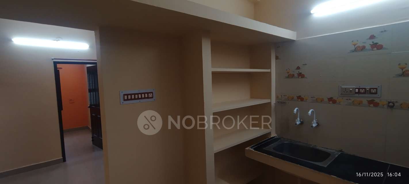 1 BHK Flat In Emarald Vgk Apartments For Sale  In Tambaram