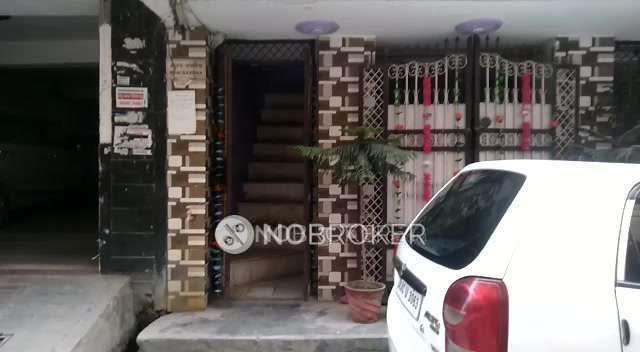 1 BHK Flat In Standalone Building  For Sale  In Shakarpur
