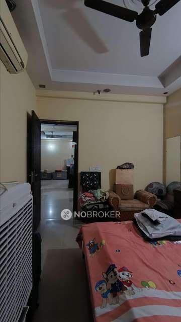 3 BHK Flat In Amrapali Village I For Sale  In Indirapuram