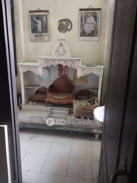 3 BHK Flat In Amrapali Village I For Sale  In Indirapuram