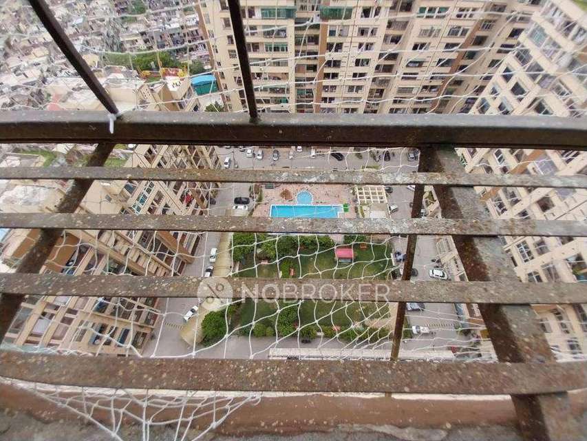 3 BHK Flat In Amrapali Village I For Sale  In Indirapuram