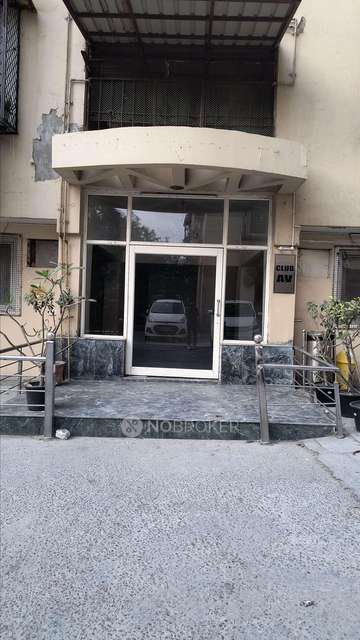 3 BHK Flat In Amrapali Village I For Sale  In Indirapuram