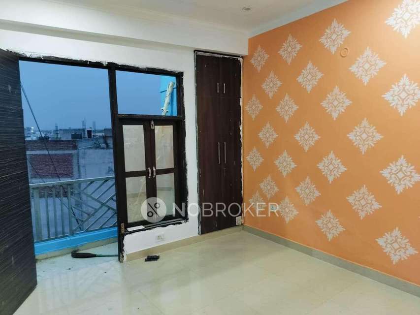 1 BHK Flat In Csl Apartment For Sale  In Ghitorni