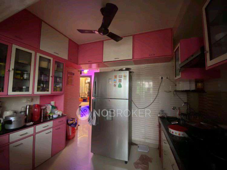 2 BHK Flat In Pradnya Chs For Sale  In Ashtavinayak Nagar