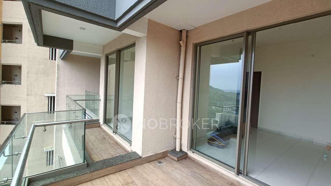 2 BHK Flat In Prestige Siesta For Sale  In Mulund West