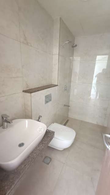 2 BHK Flat In Prestige Siesta For Sale  In Mulund West