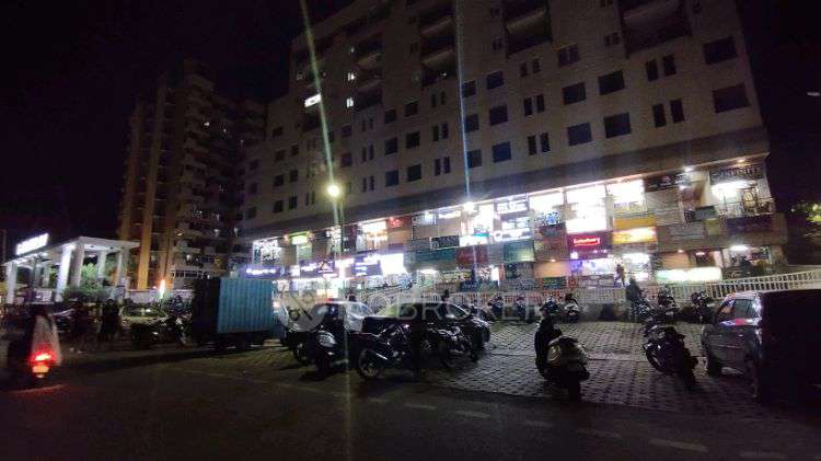 2 BHK Flat In Gaur Atulyam For Sale  In Omicron I