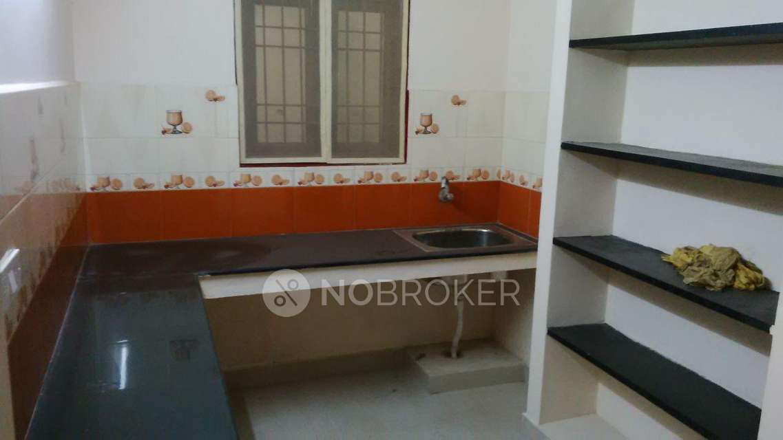 2 BHK Flat In Karuna Flats For Sale  In Porur
