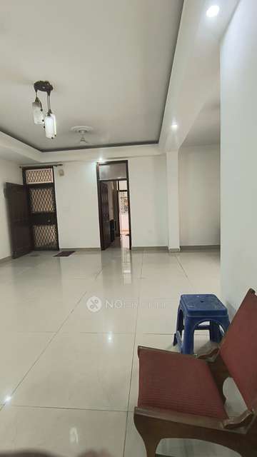 3 BHK Flat In Friends Appartment  For Sale  In Sahibabad