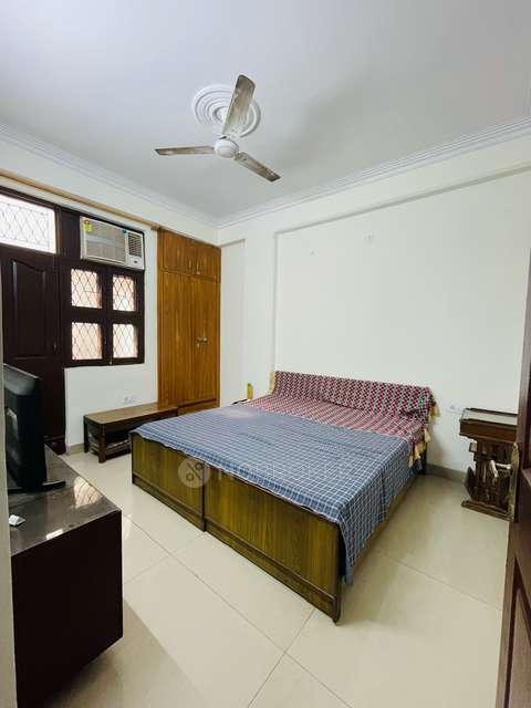 3 BHK Flat In Friends Appartment  For Sale  In Sahibabad