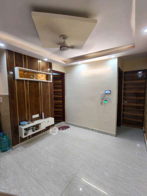 2 BHK Flat In Plot No 9&10 For Sale  In Razapur Khurd