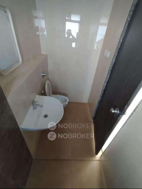 2 BHK Flat In Lotus For Sale  In Andheri West