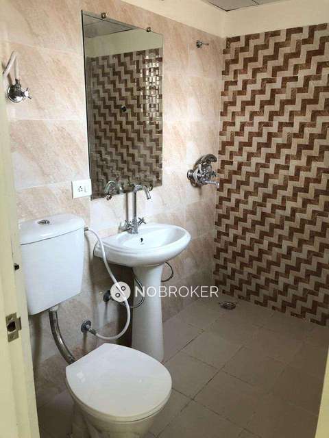 2 BHK Flat In 14th Avenue For Sale  In Gaur City