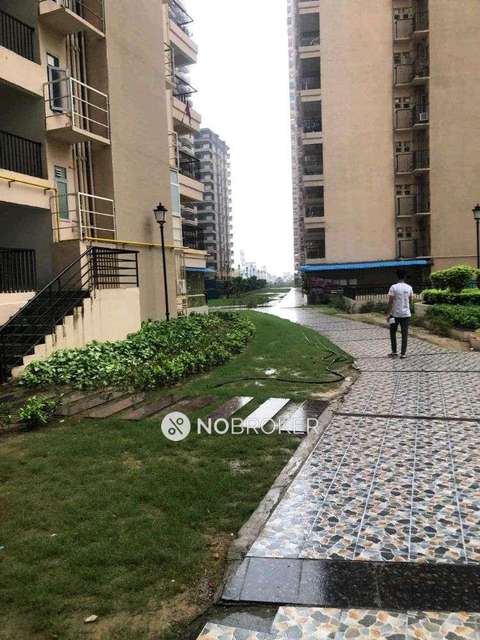 2 BHK Flat In 14th Avenue For Sale  In Gaur City