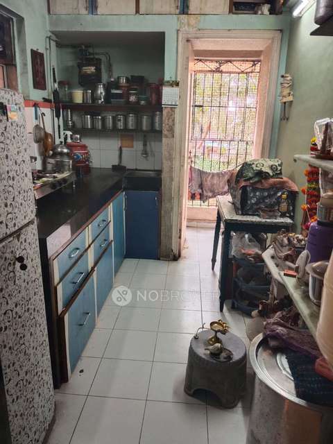 2 BHK Flat In Parijat Gardens Marigold Chs For Sale  In Thane West