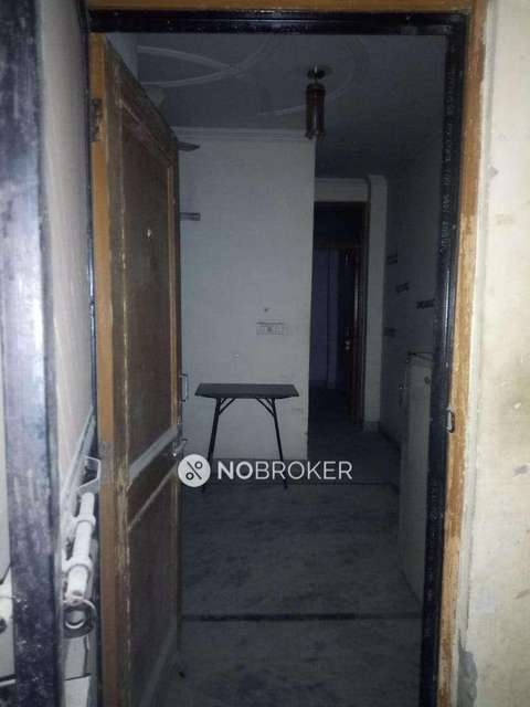 2 BHK Flat In Standalone Building  For Sale  In Ranjeet Nagar,