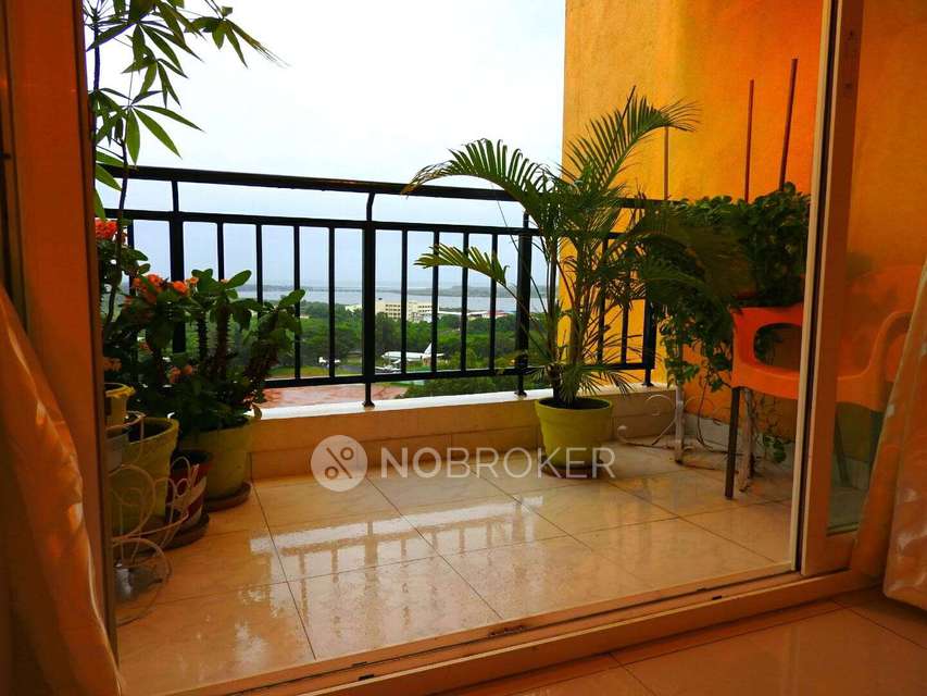 PG for Girls in Padur