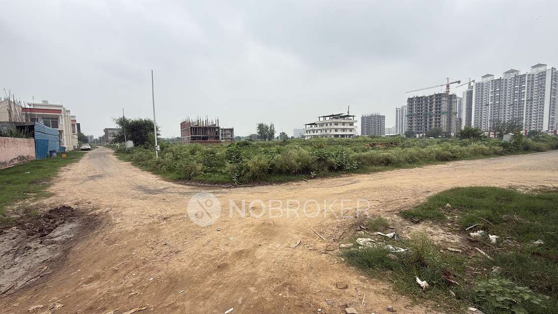 Godown/Warehouse in Vaidpura, Greater Noida for Rent 
