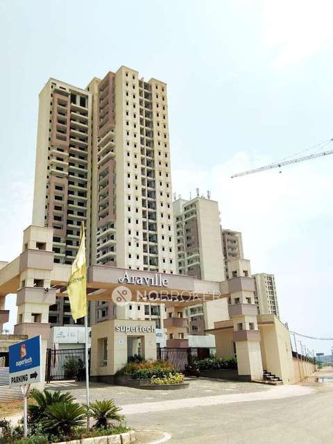 2 BHK Flat In Supertech Araville For Sale  In Sector 79