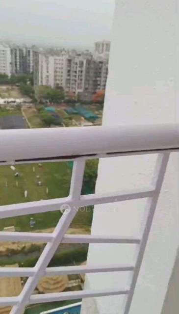 2 BHK Flat In Bptp Princess Park For Sale  In Sector 86