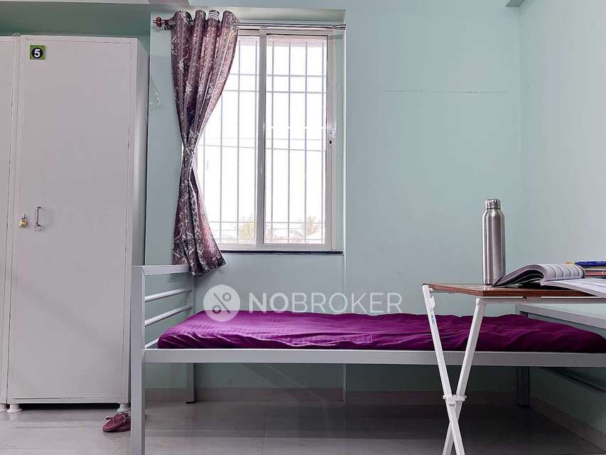 PG for Girls in Karve Nagar 