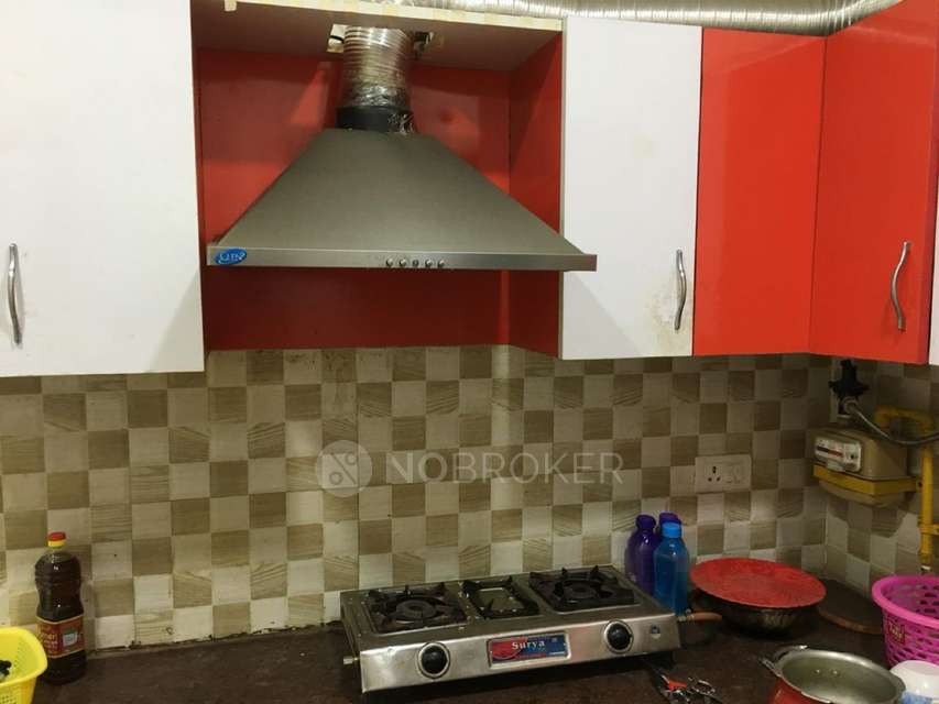 2 BHK Flat In Gaur City 2 For Sale  In  Sector 16c, 