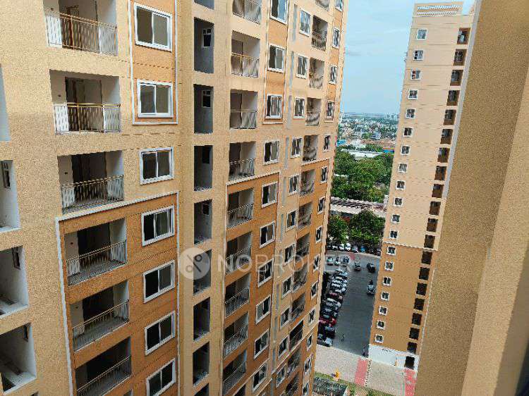 2 BHK Flat In Revolution One for Rent  In Padur