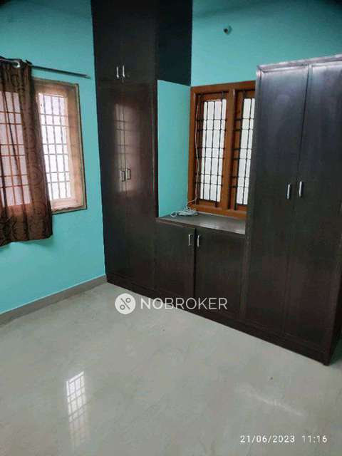 2 BHK Flat In Lake Valley Apartment  For Sale  In  Paduvanchery