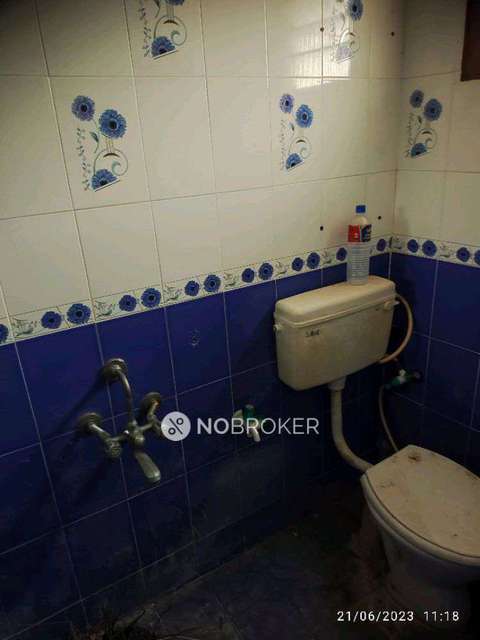 2 BHK Flat In Lake Valley Apartment  For Sale  In  Paduvanchery