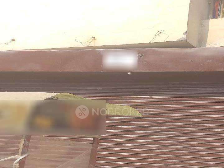 Shop in Sector 73 , Noida for sale 