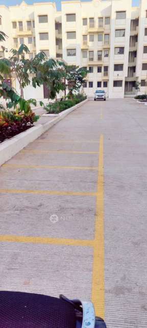 1 BHK Flat In Peninsula Address One Phase 2 For Sale  In Mamurdi