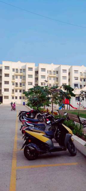 1 BHK Flat In Peninsula Address One Phase 2 For Sale  In Mamurdi