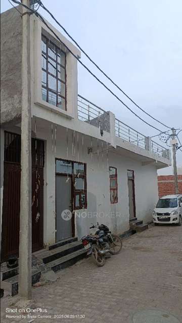2 BHK House For Sale  In Chhapraula Police Chowki