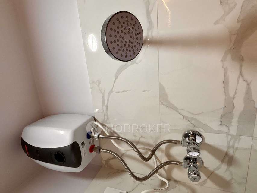 1 BHK Flat In Ocean View Apartment For Sale  In Millionaire Ocean View