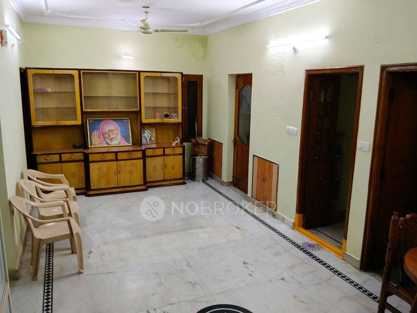 2 BHK Flat In Saptagiri Nilayam  for Rent  In Rk Puram Main Rd