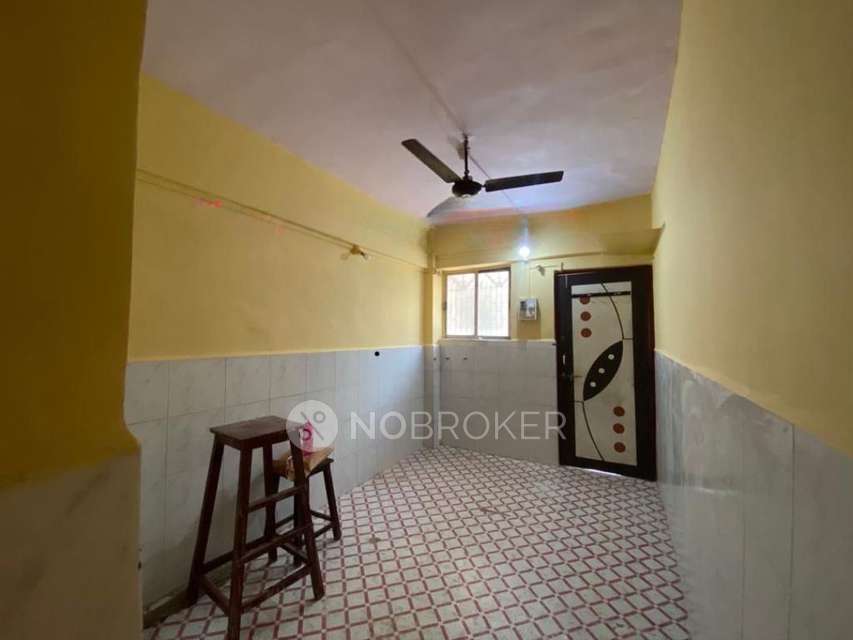 1 RK Flat For Sale  In Mulund East