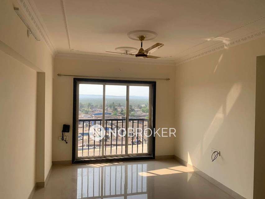 3 BHK Flat In Baylord Phase 1 For Sale  In Borivali West