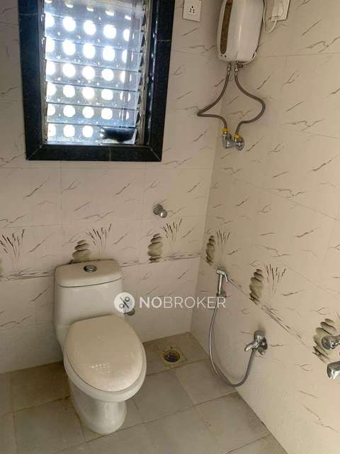 3 BHK Flat In Baylord Phase 1 For Sale  In Borivali West