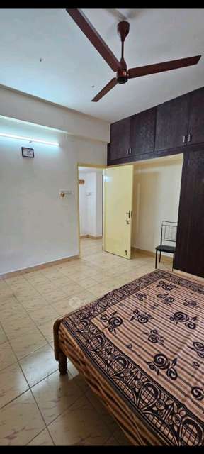 PG for Girls in Koyembedu (cmbt) Bus Terminus