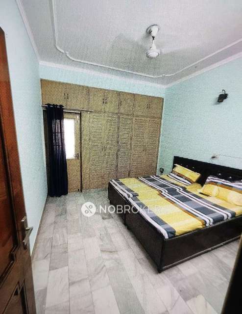 PG for Girls in Gtb Nagar