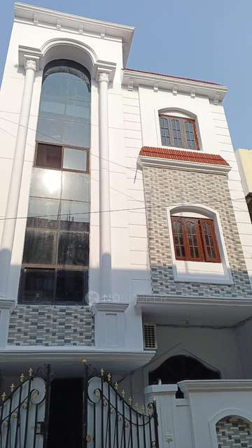 4+ BHK House For Sale  In Tolichowki 